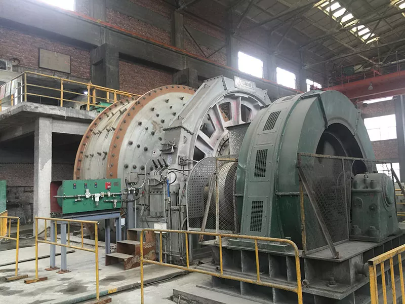 Ako môže autogénny mlyn zjednodušiť brúsenie a znížiť prevádzkové náklady?